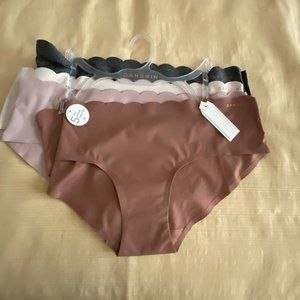 5 Pr Danskin No Show Seamless Multicolor Panties